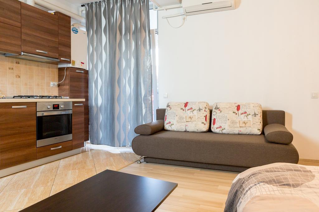 Garsoniere Dinu Apartment บูคาเรสต์ ภายนอก รูปภาพ